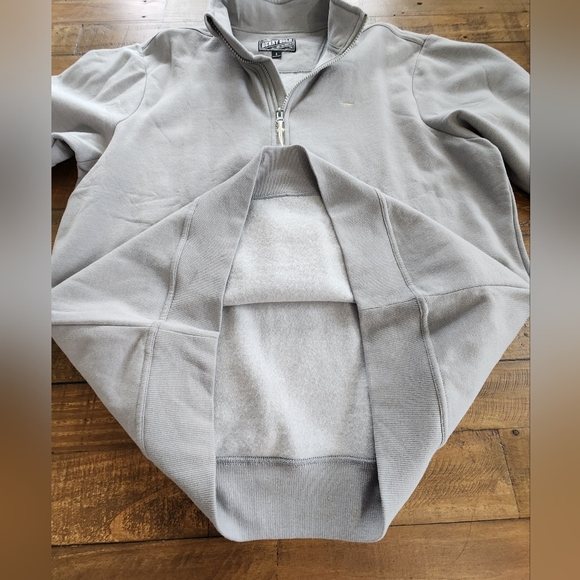 Benny Gold Half Zip - Picture 3 of 4